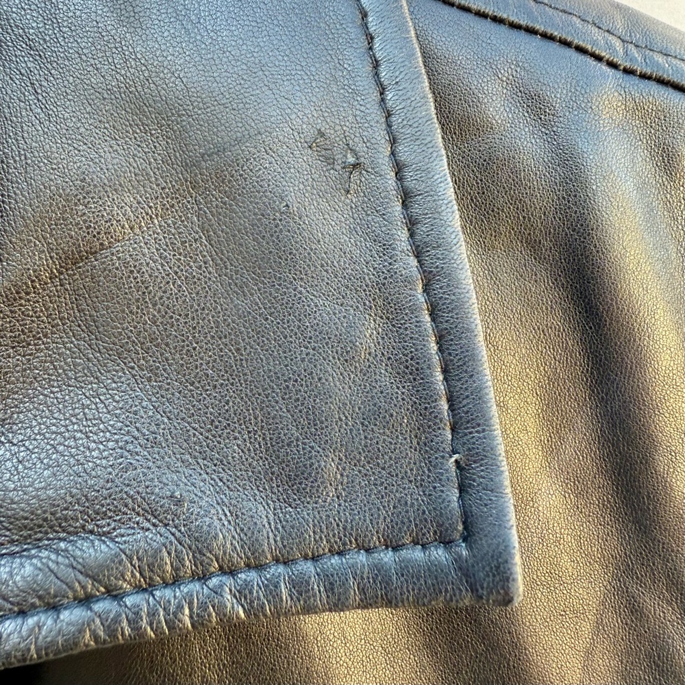 DKNY 90’s Vintage Black Leather Vest size 10 - Picture 5 of 10